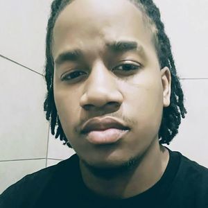 Meet your Posher, Ethan