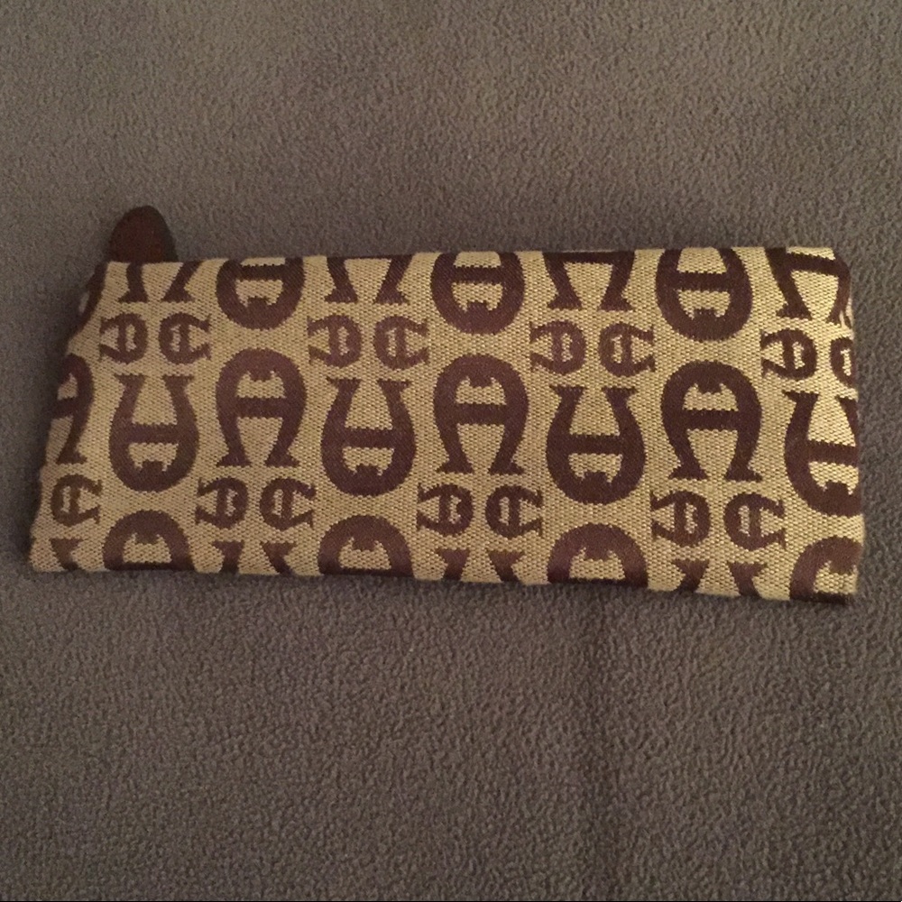 👛 Etienne Aigner NWOT 👛