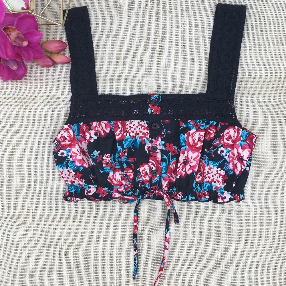 Lottie & Holly Band of Gypsies Top Floral Crop
