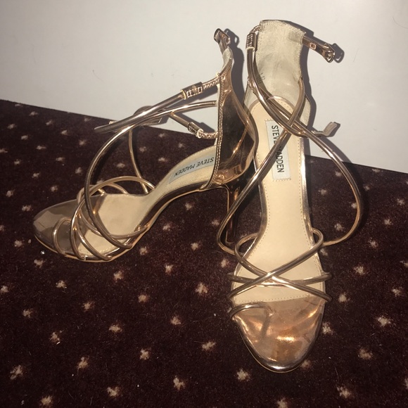 Shoes - Picture 3 of 3