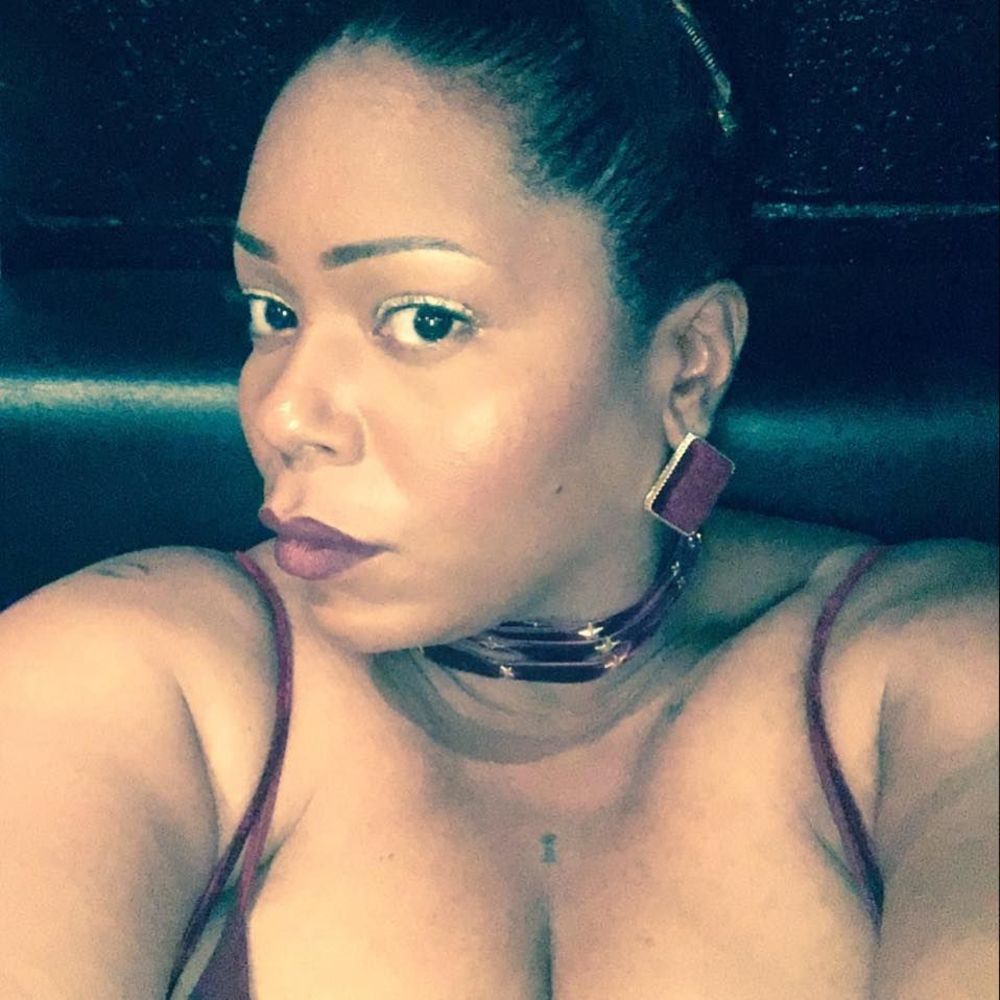 Meet your Posher, Kenyatta