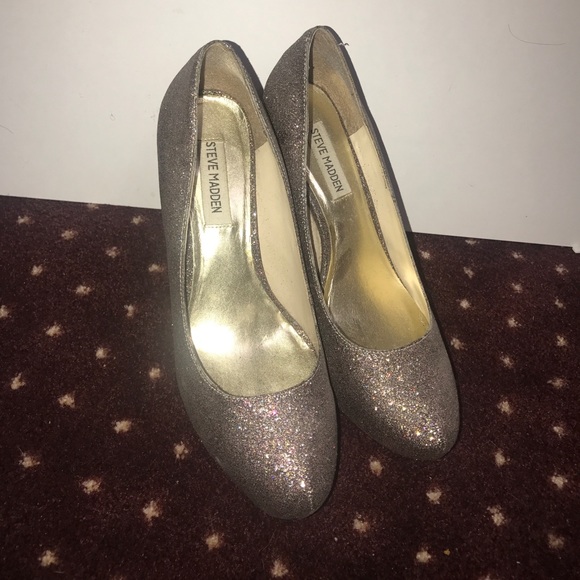 Heels - Picture 1 of 3