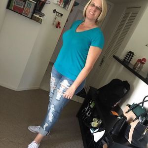 Meet your Posher, Tina