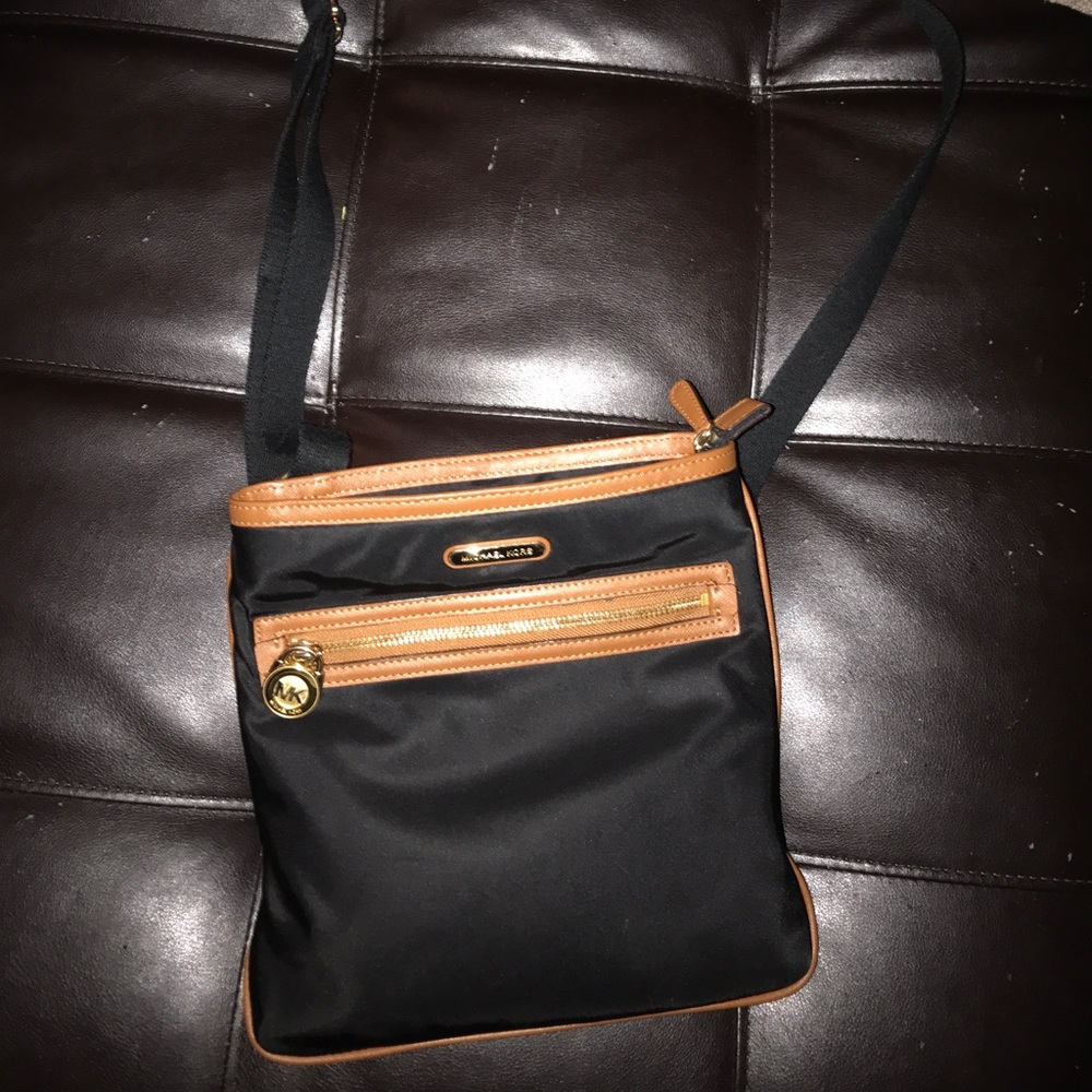 Michael Kors crossbody purse