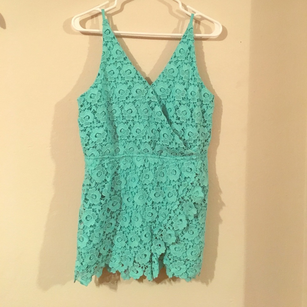 Mint green eyelet lace romper - tags still on