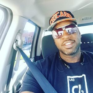 Meet your Posher, Leander