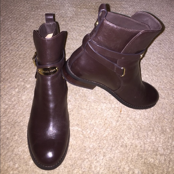 MICHEAL KORS Boots - Picture 4 of 8