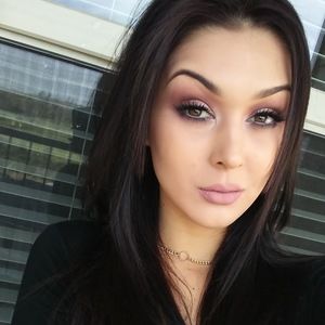 Meet your Posher, Marisol