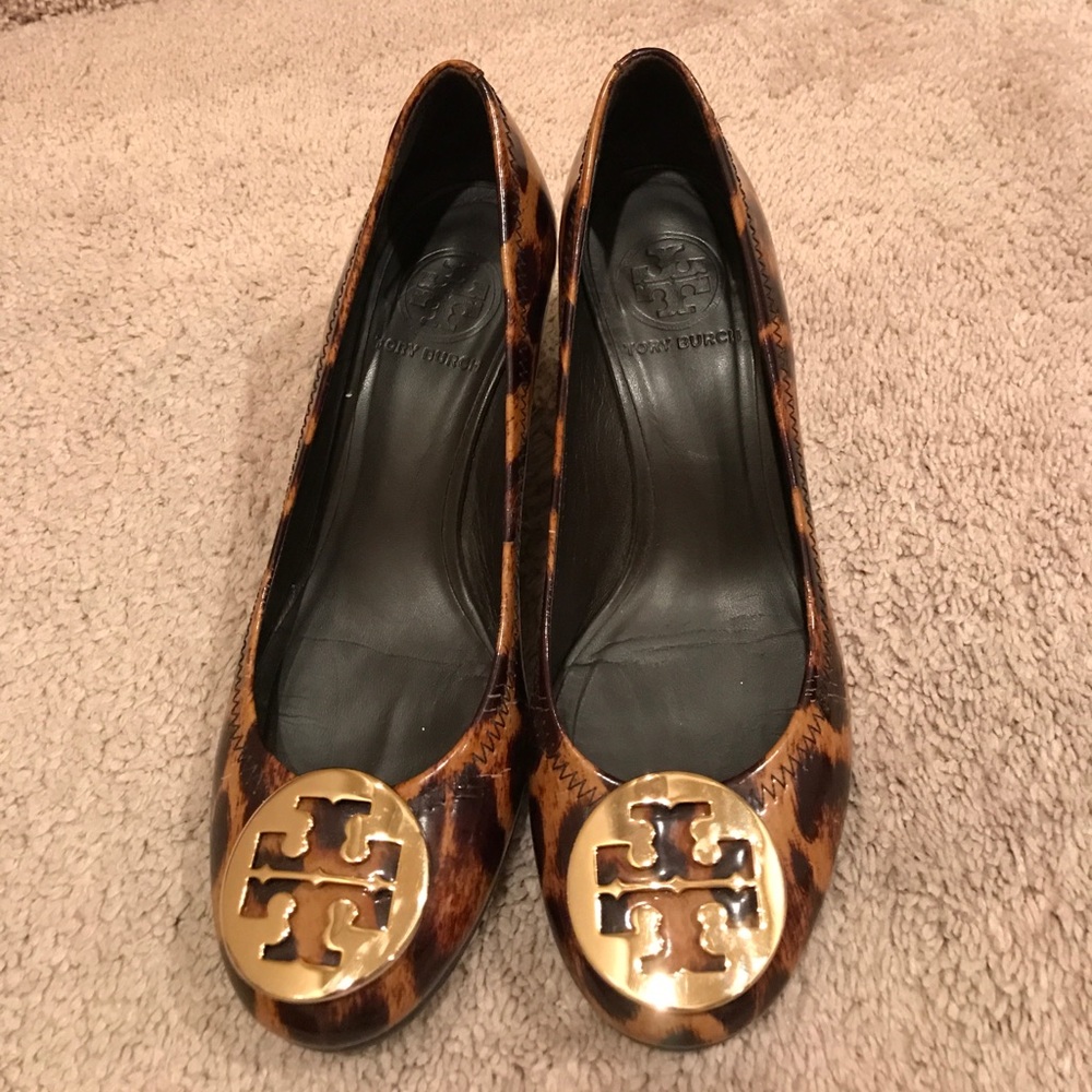 Tory burch mid heel pumps