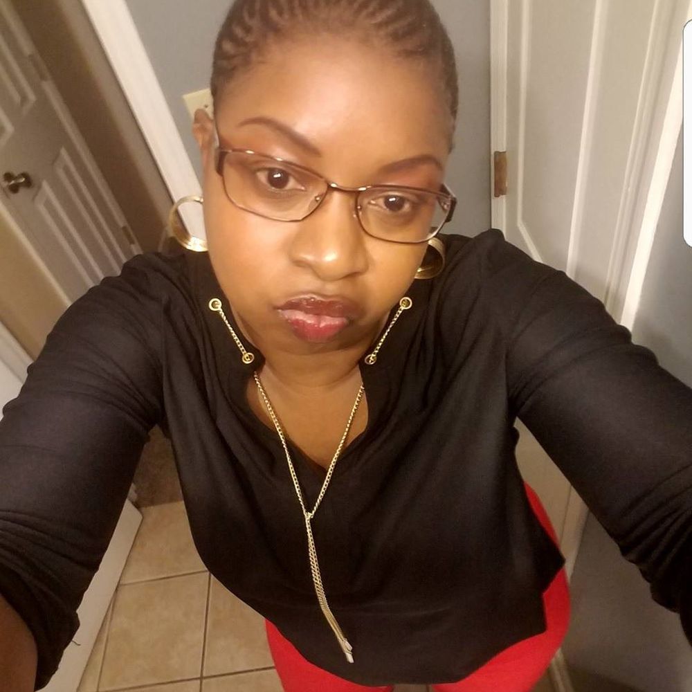Meet your Posher, Keisha