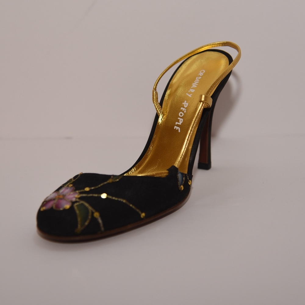 Ordinary People gipsy shoes black size 8