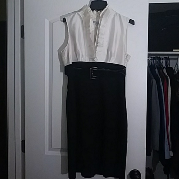 ANTONIO MELANI Dresses & Skirts - Antonio Melani dress