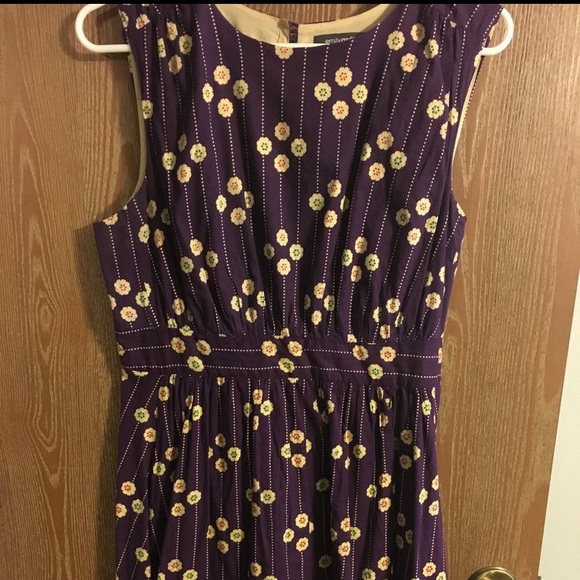 🚫SOLD🚫Emily and Fin Too Much Fun in Plum Petunia - Picture 2 of 2