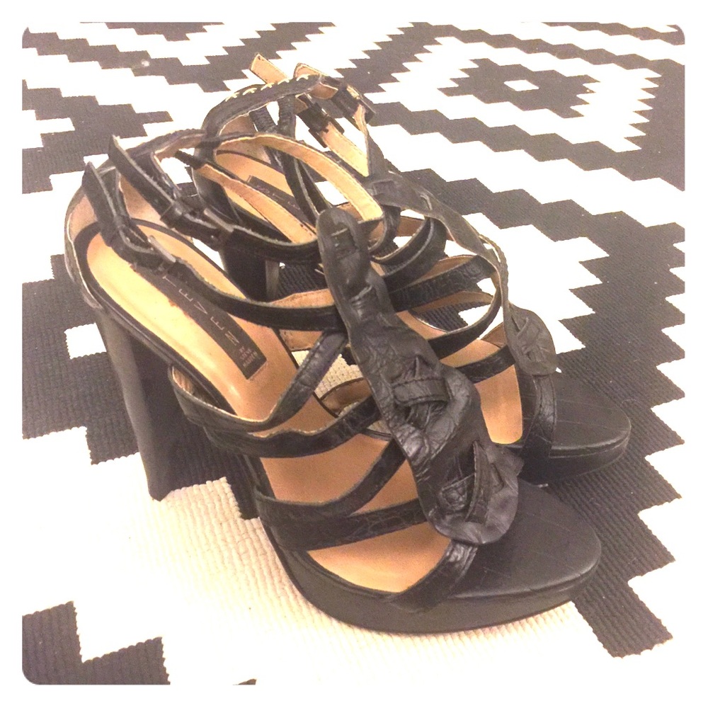 Steve Madden Strapped High Heeled Sandals