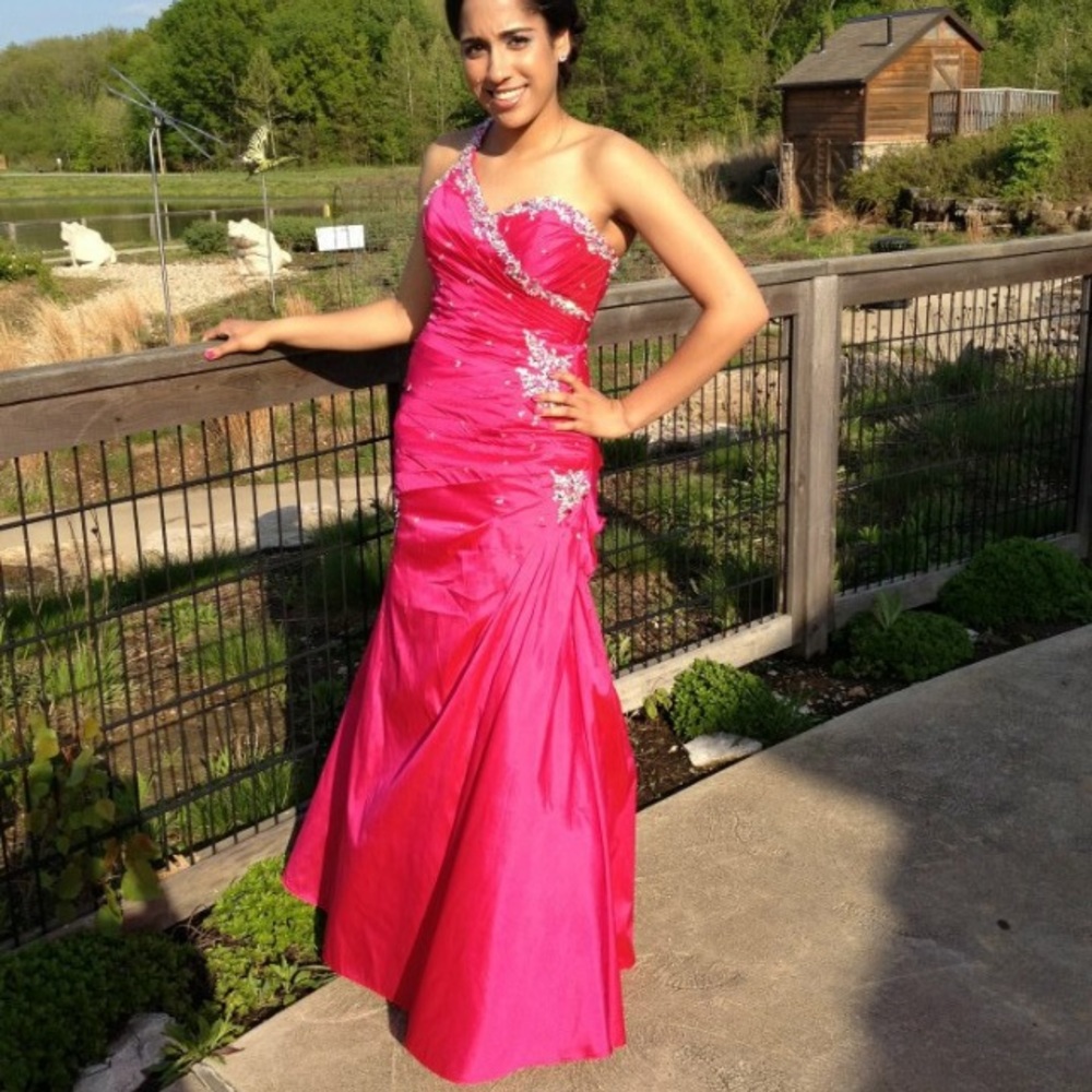 Mori Lee Pink Dress with beading. Worn once