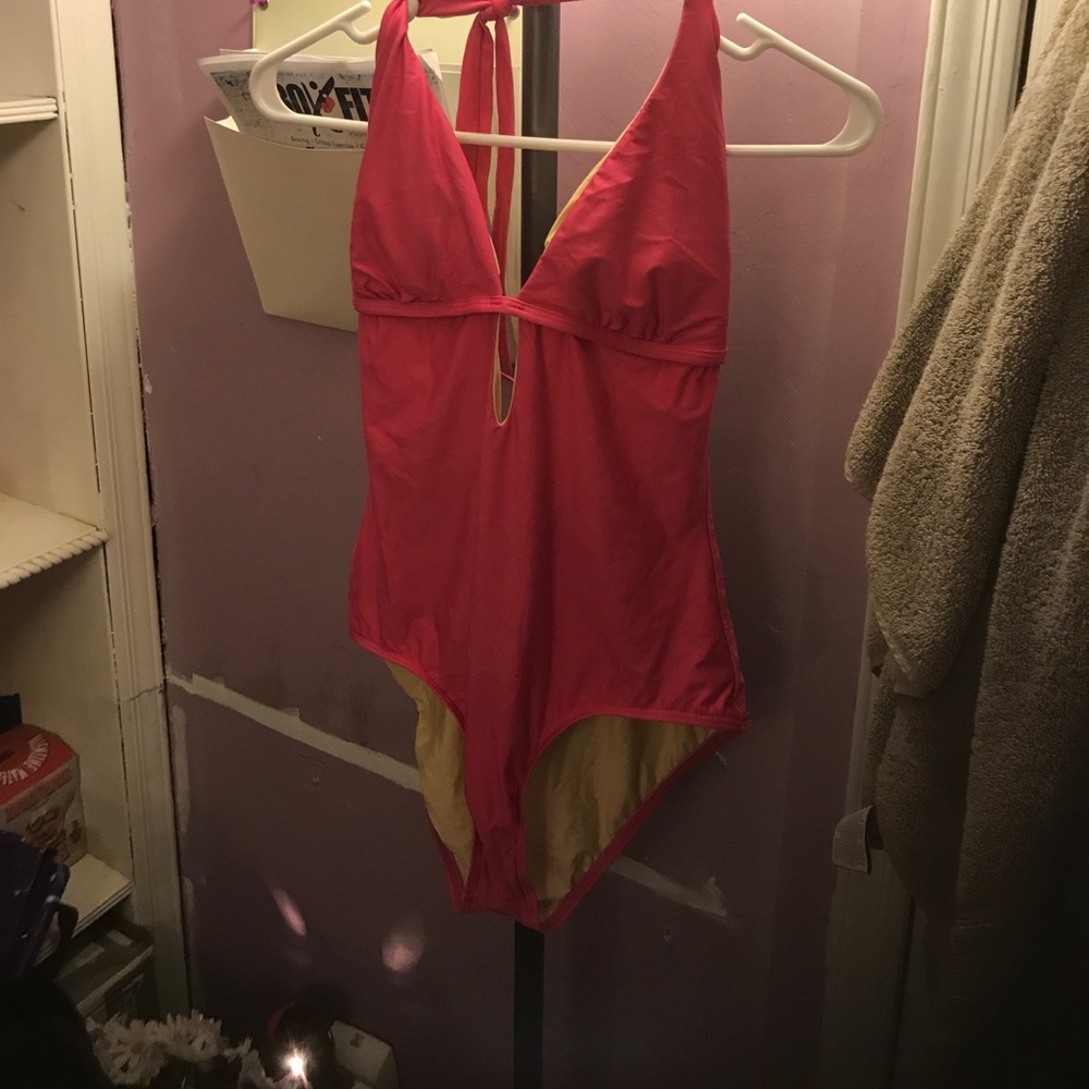 Splendid hot pink and yellow bathing suit