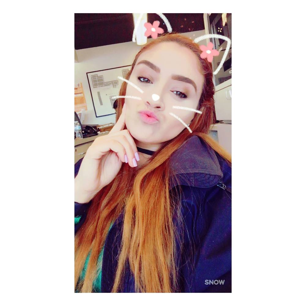 Meet your Posher, Raquel