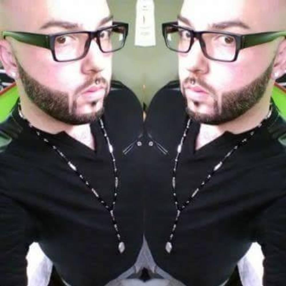 Meet your Posher, Aaron