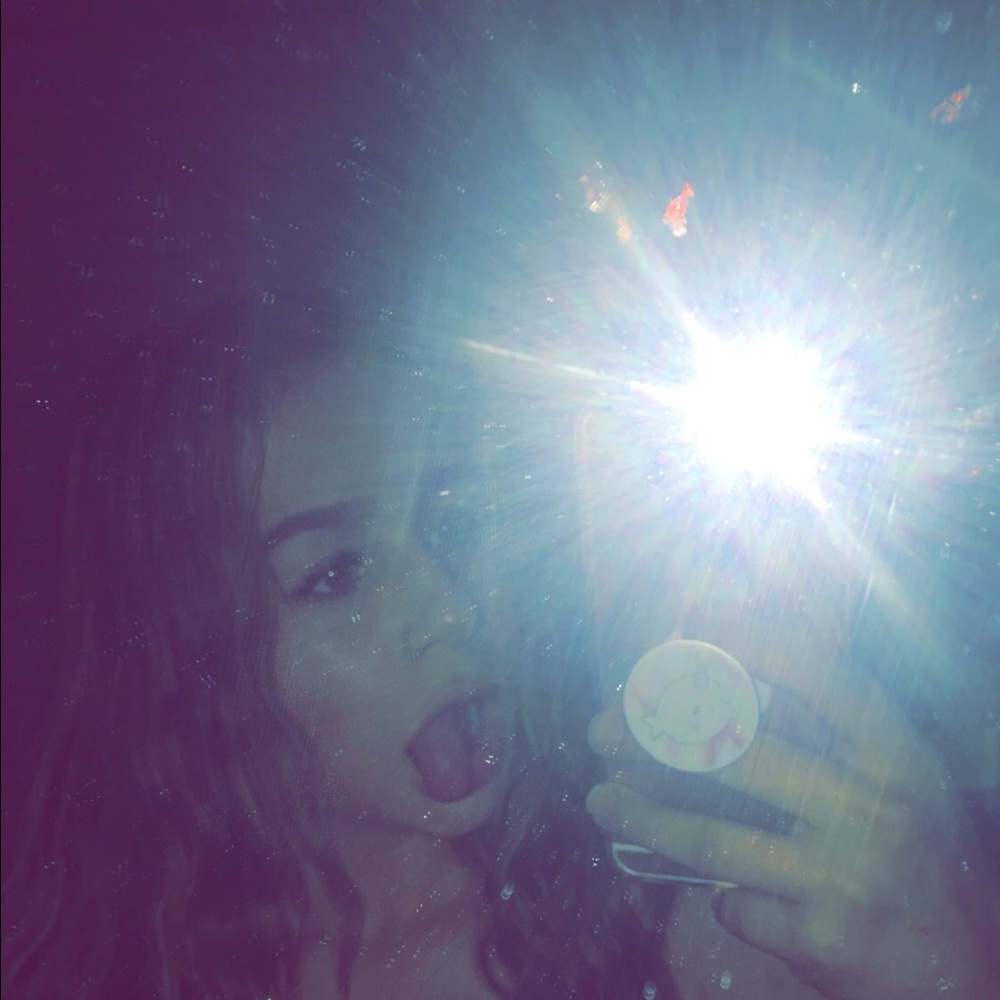 Meet your Posher, Ratchet