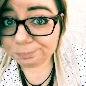 Meet your Posher, Jen