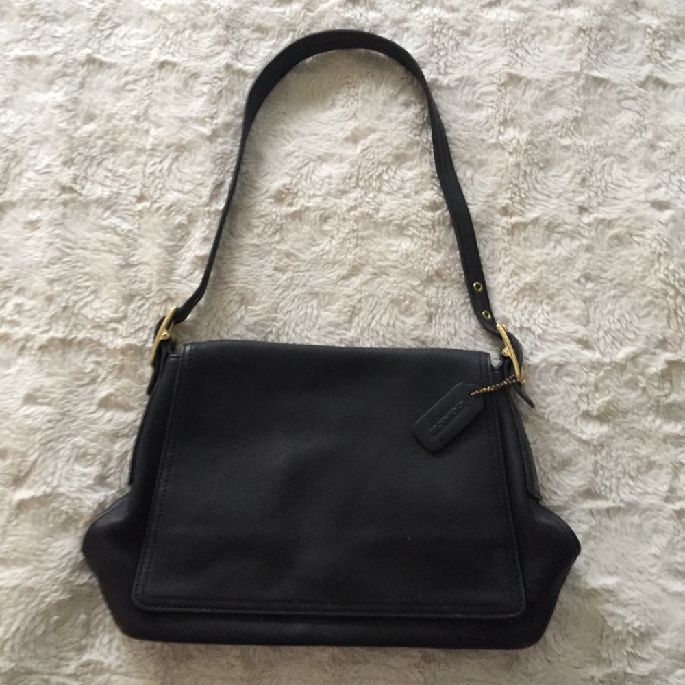 🚧SOLD🚧 Vtg Blk Leather Coach Shoulder Bag