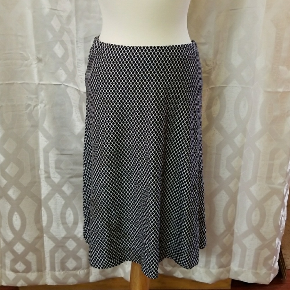 Ann Taylor Size 8 Skirt