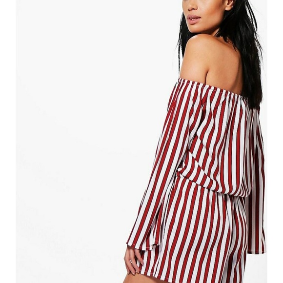 Striped off-shoulder short romper - Picture 2 of 4