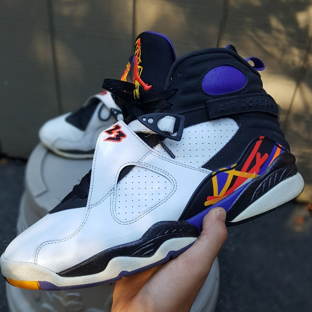 Men's Air Jordan 8 size 9.5