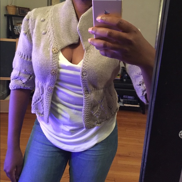 Sweater🎈 - Picture 2 of 3