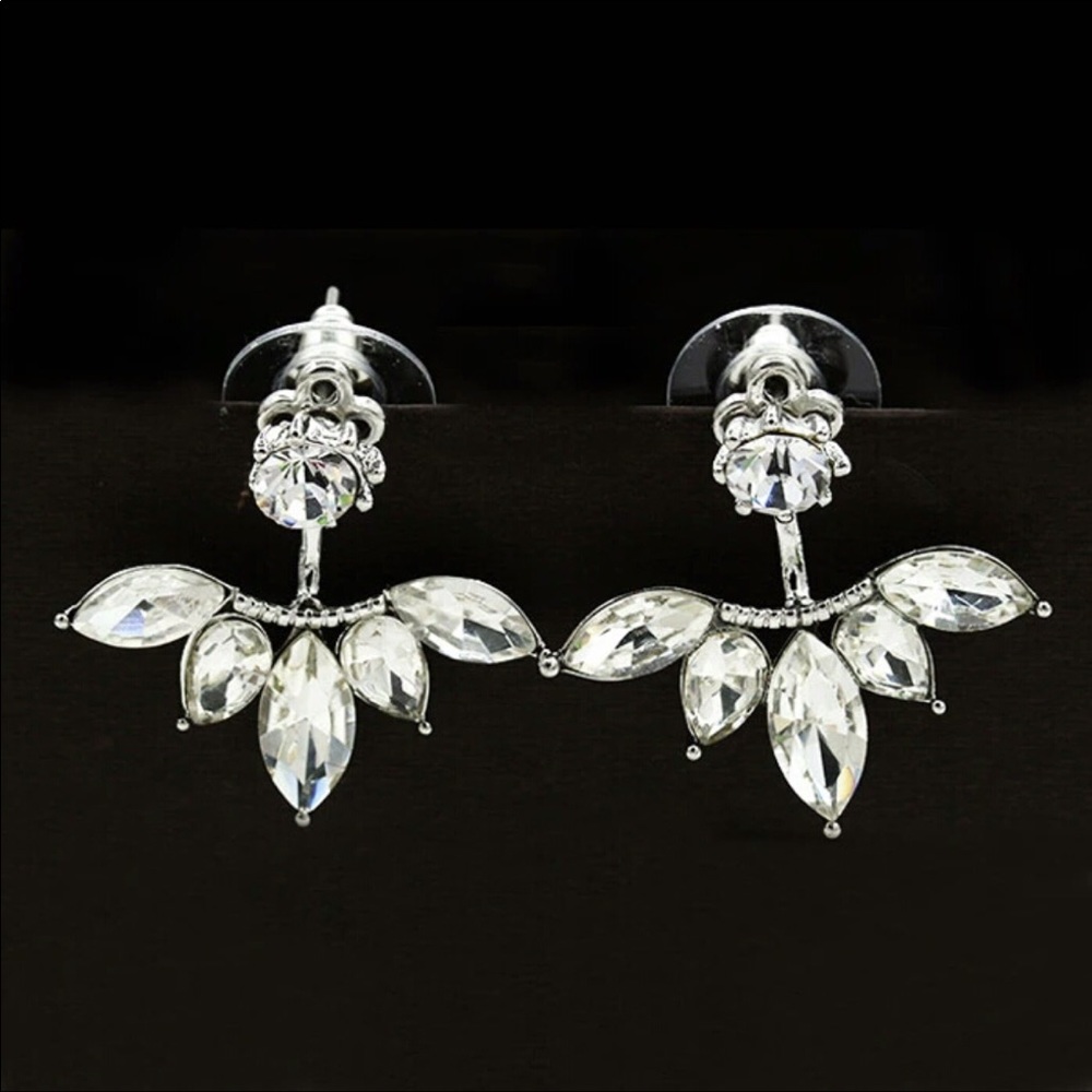 Leaf Crystals Double-Sided Holiday Dress Earrings - Picture 5 of 8