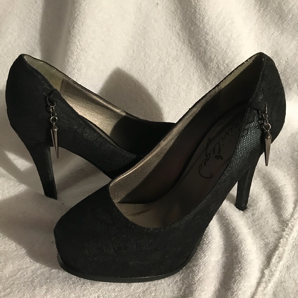 Lacey Black Heels