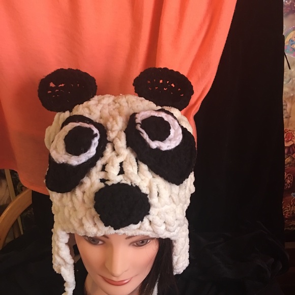 Handmade panda hat - Picture 2 of 4