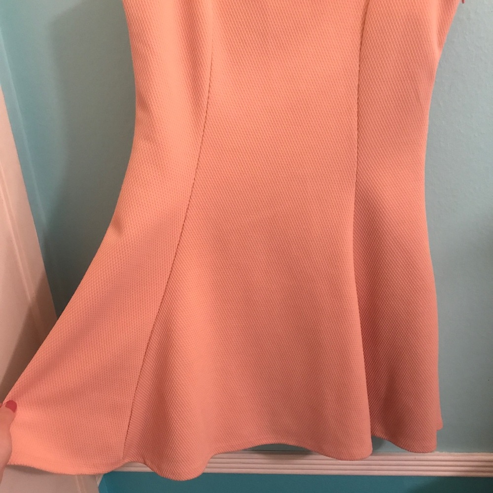 Pink mini dress - Picture 3 of 7
