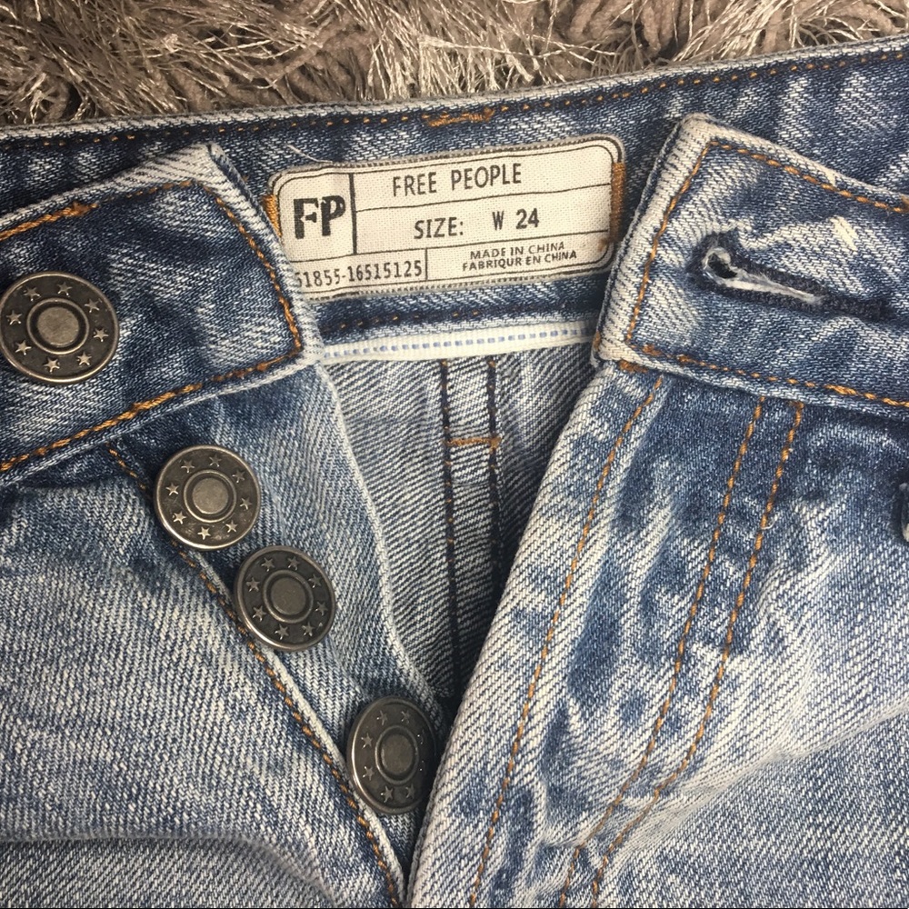 💙 Free People Denim Shorts 💙