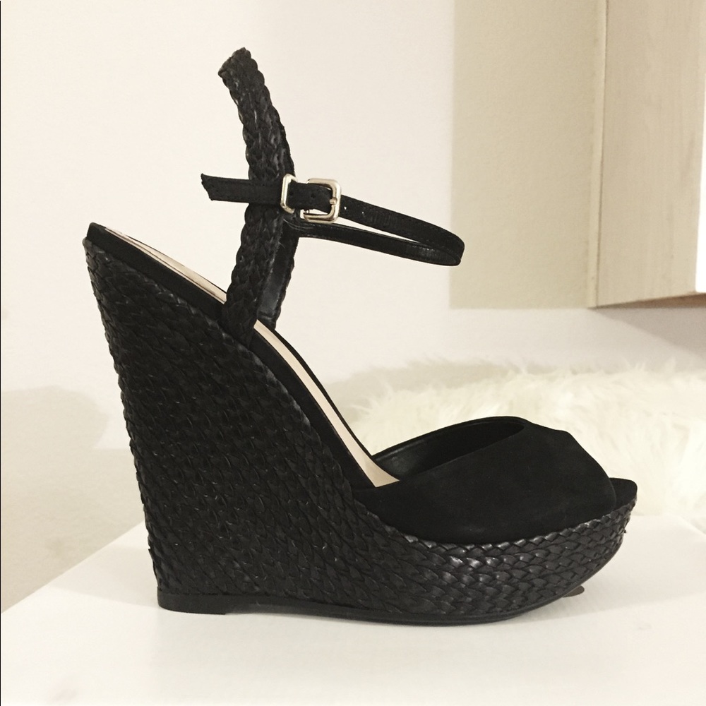 Black open toe wedge