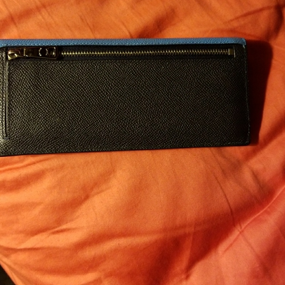 Coach  Wallet - Picture 2 of 3