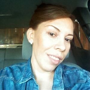 Meet your Posher, Gabriela