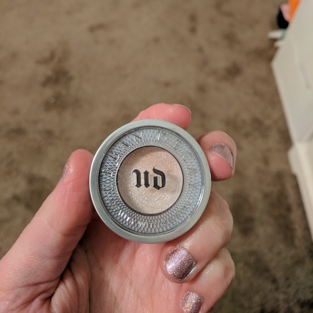 Urban Decay "Cosmic" single eyeshadow