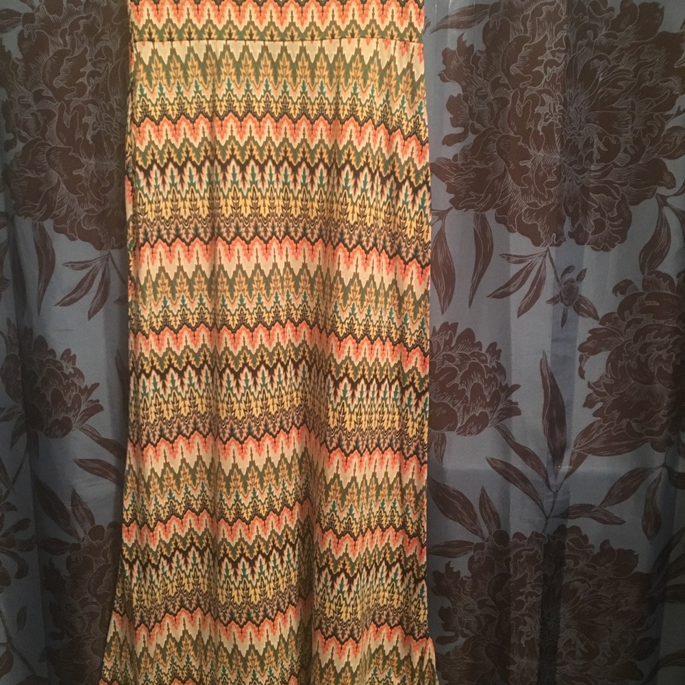 Chevron maxi skirt