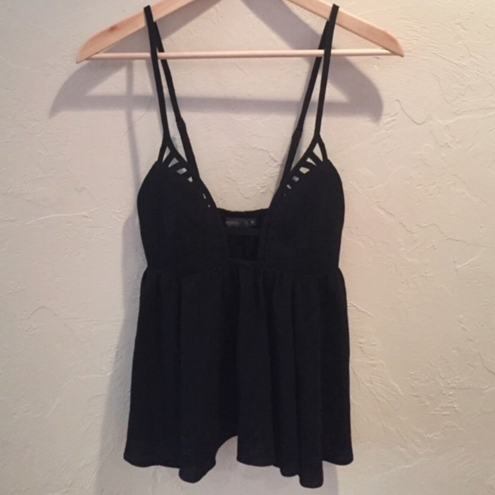 LF low cut babydoll top