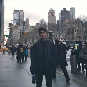 Meet your Posher, Eiji