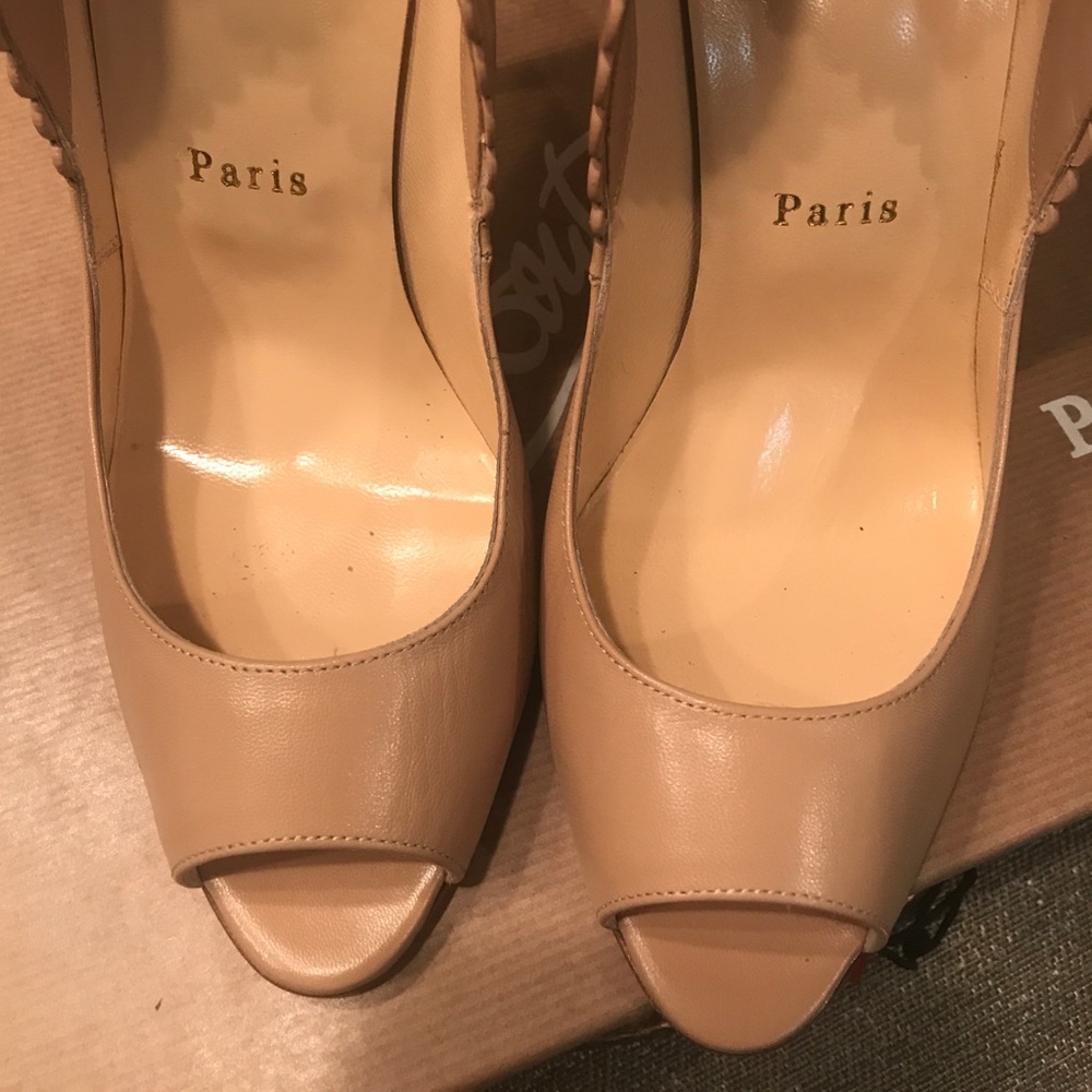 ❌❌SOLD❌❌ Nude Christian Louboutin Pijonina 100 KID - Picture 7 of 8