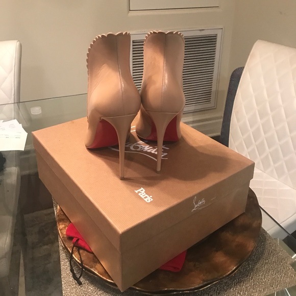 ❌❌SOLD❌❌ Nude Christian Louboutin Pijonina 100 KID - Picture 4 of 8