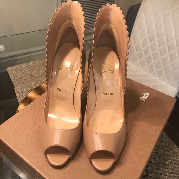 ❌❌SOLD❌❌ Nude Christian Louboutin Pijonina 100 KID - Picture 8 of 8