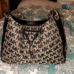 Michael Kohrs shoulder bag!