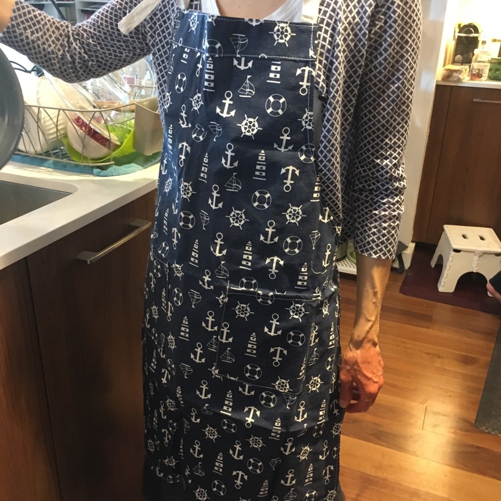 NWT super cute sailing - themed blue apron