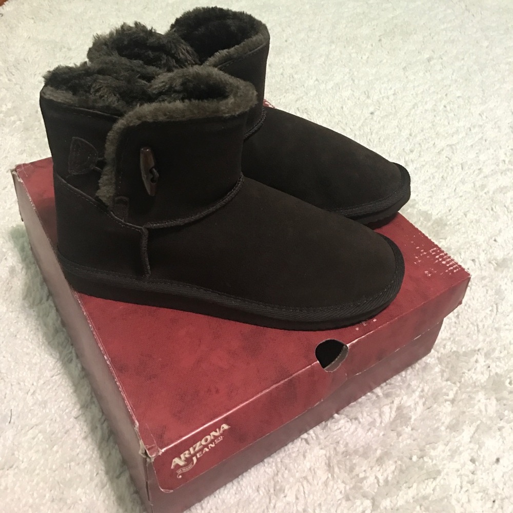 NWT Brown Fur Booties