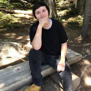 Meet your Posher, Molly