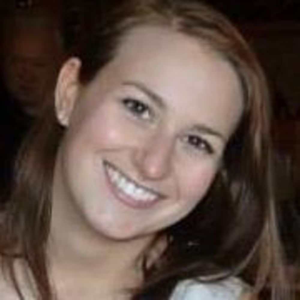 Meet your Posher, Alexandra