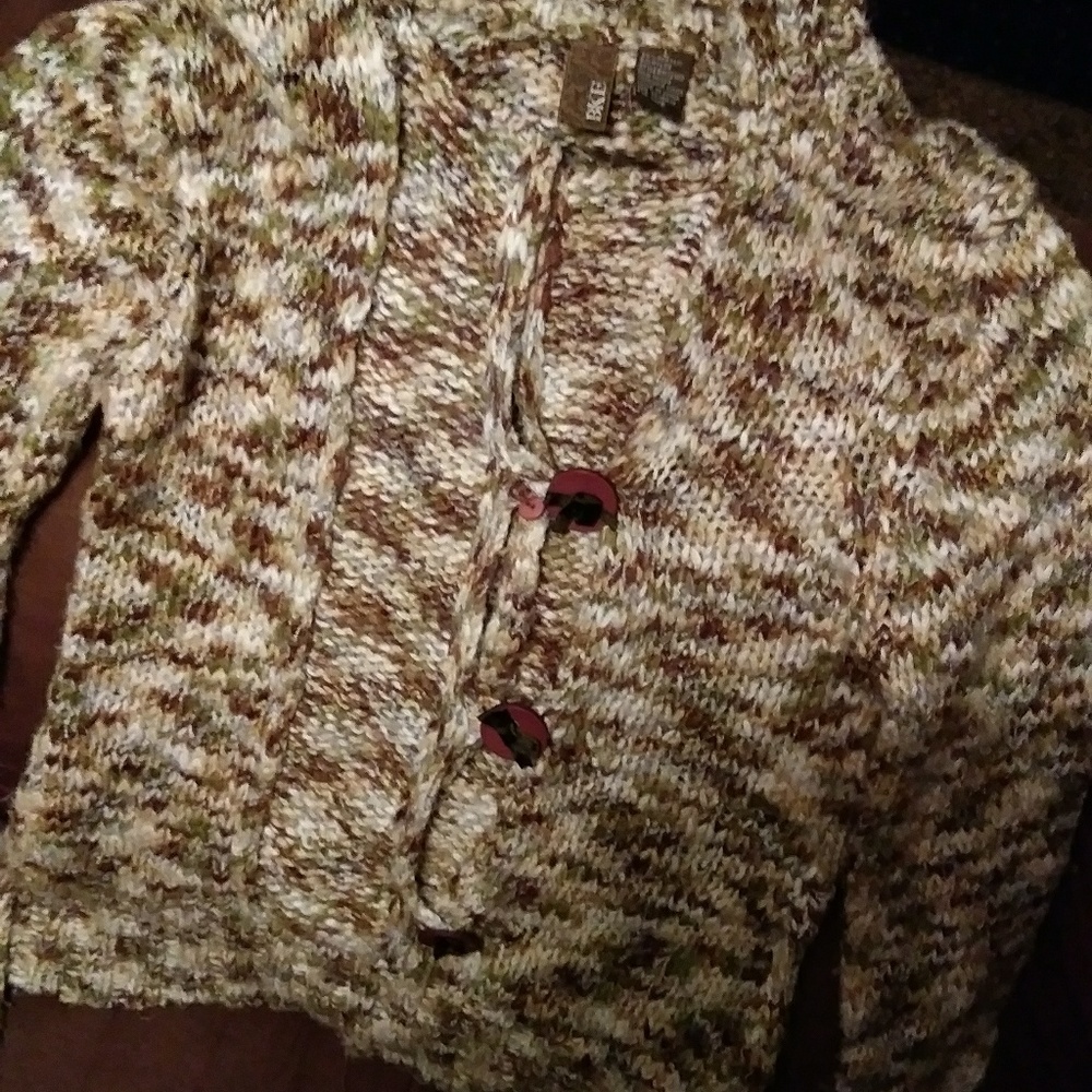Sweater - Picture 2 of 4